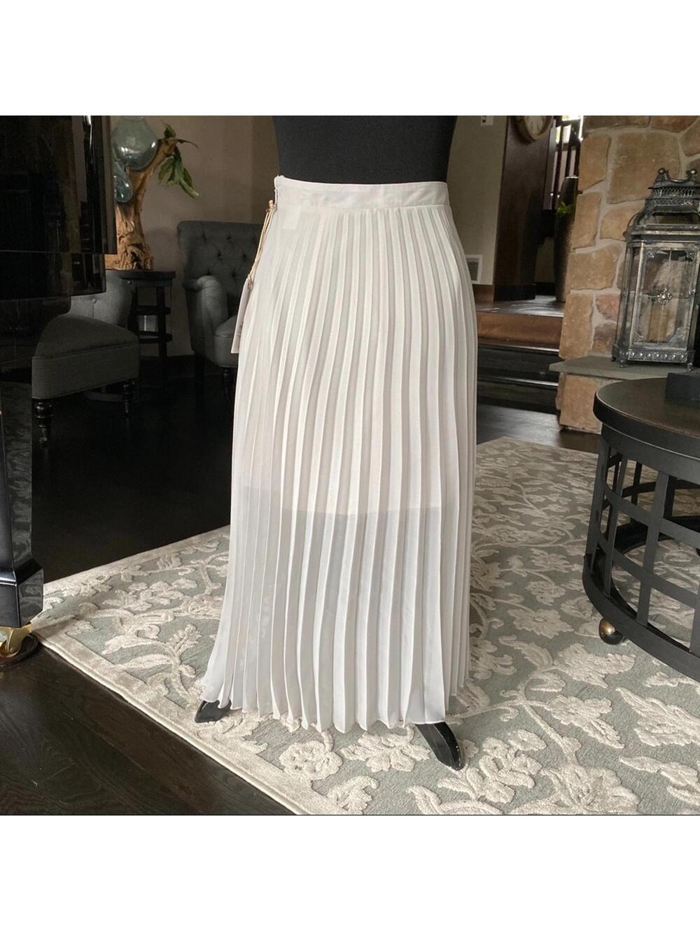 Leith Gray Pleated Asymmetrical Midi Skirt Size S NWT - Picture 5 of 6